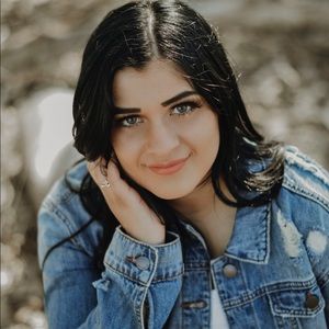 Meet your Posher, Bailey